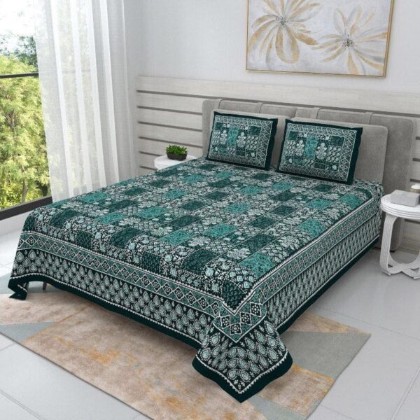 Kavyaa Printed Bedsheet - Bottle Green