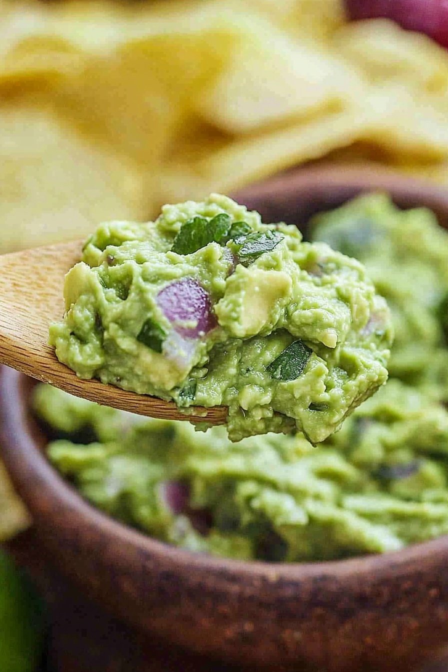 Easy Chipotle Copycat Guacamole Recipe