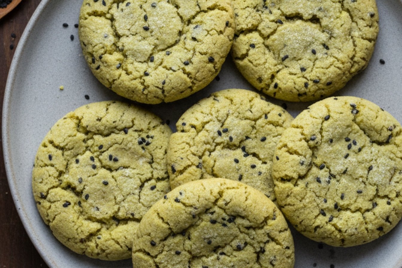 Matcha and Black Sesame Sugar Cookies